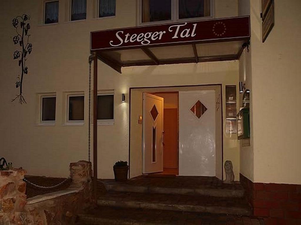 Steeger Tal Hotel Бахарах Стая снимка